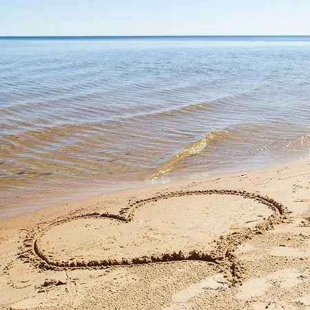 Kauksi Campsite 假日公园 *